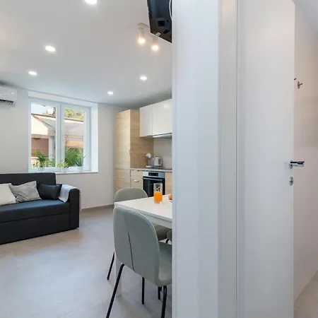 By The Sea - 21588 Apartment *