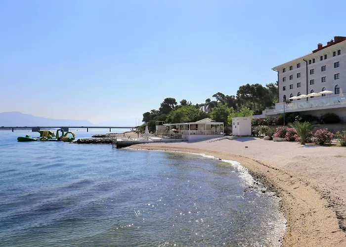 By The Sea - 21588 * Trogir