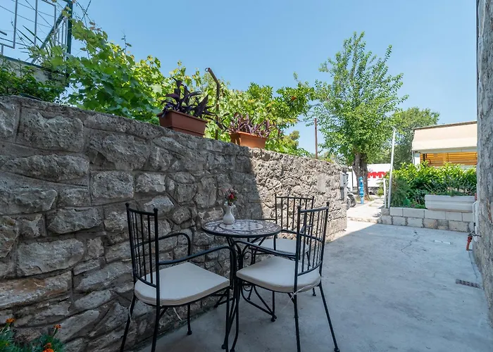 Appartement By The Sea - 21588 Trogir