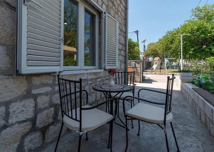 Appartement By The Sea - 21588 *